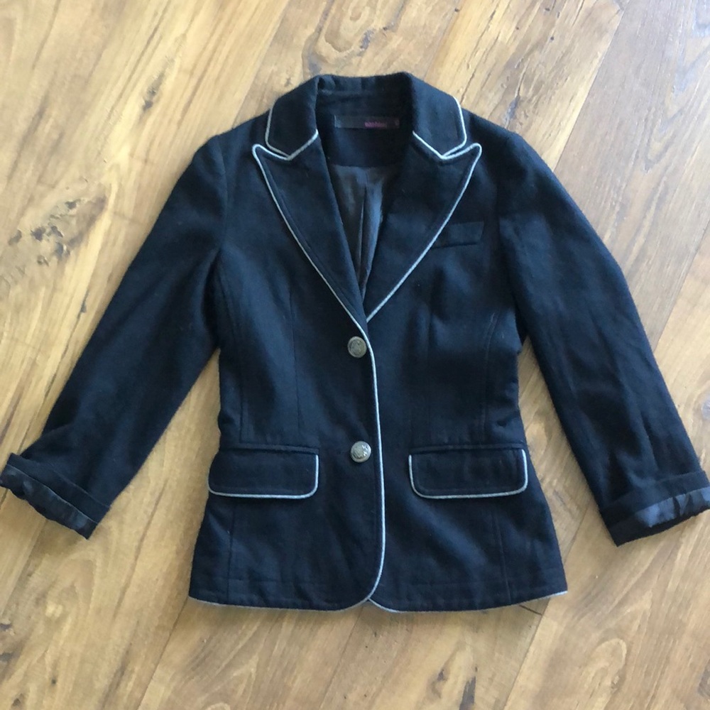 Black Blazer